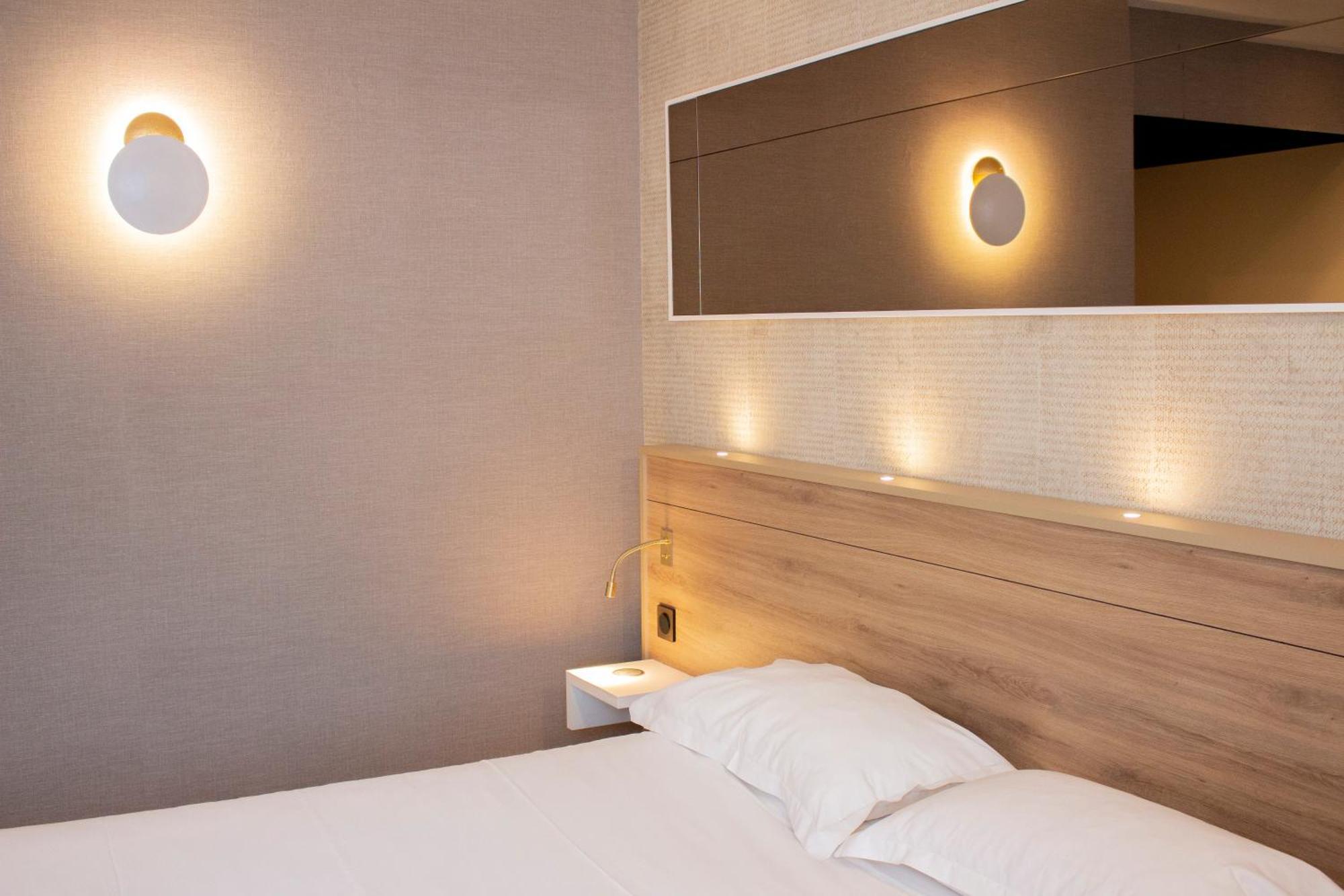 Brit Hotel Nantes Vigneux - L'Atlantel Bagian luar foto