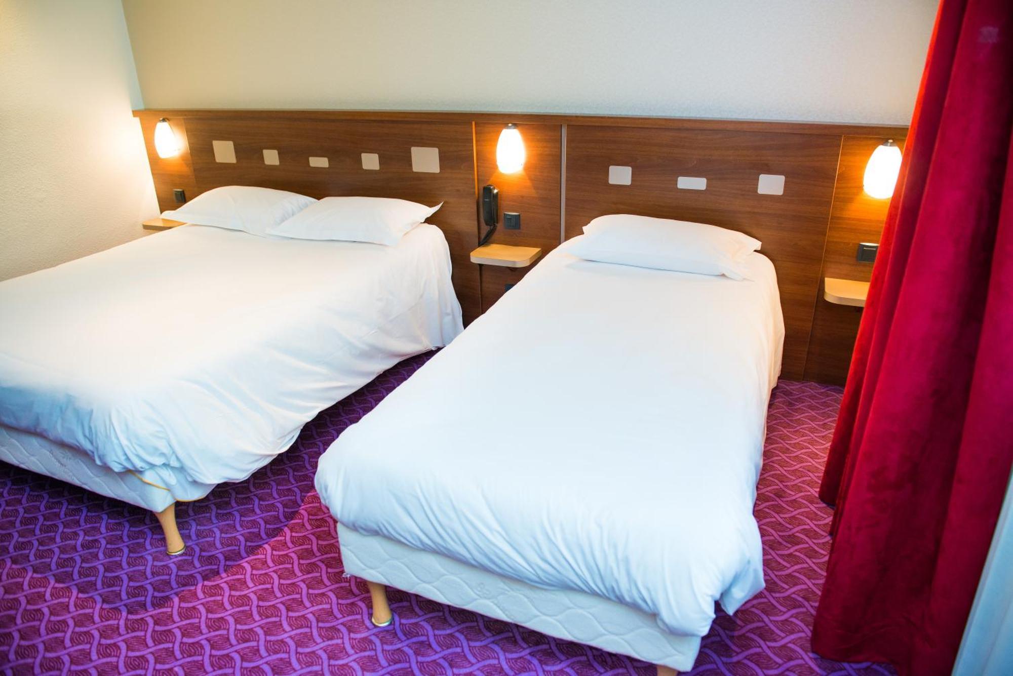 Brit Hotel Nantes Vigneux - L'Atlantel Bagian luar foto