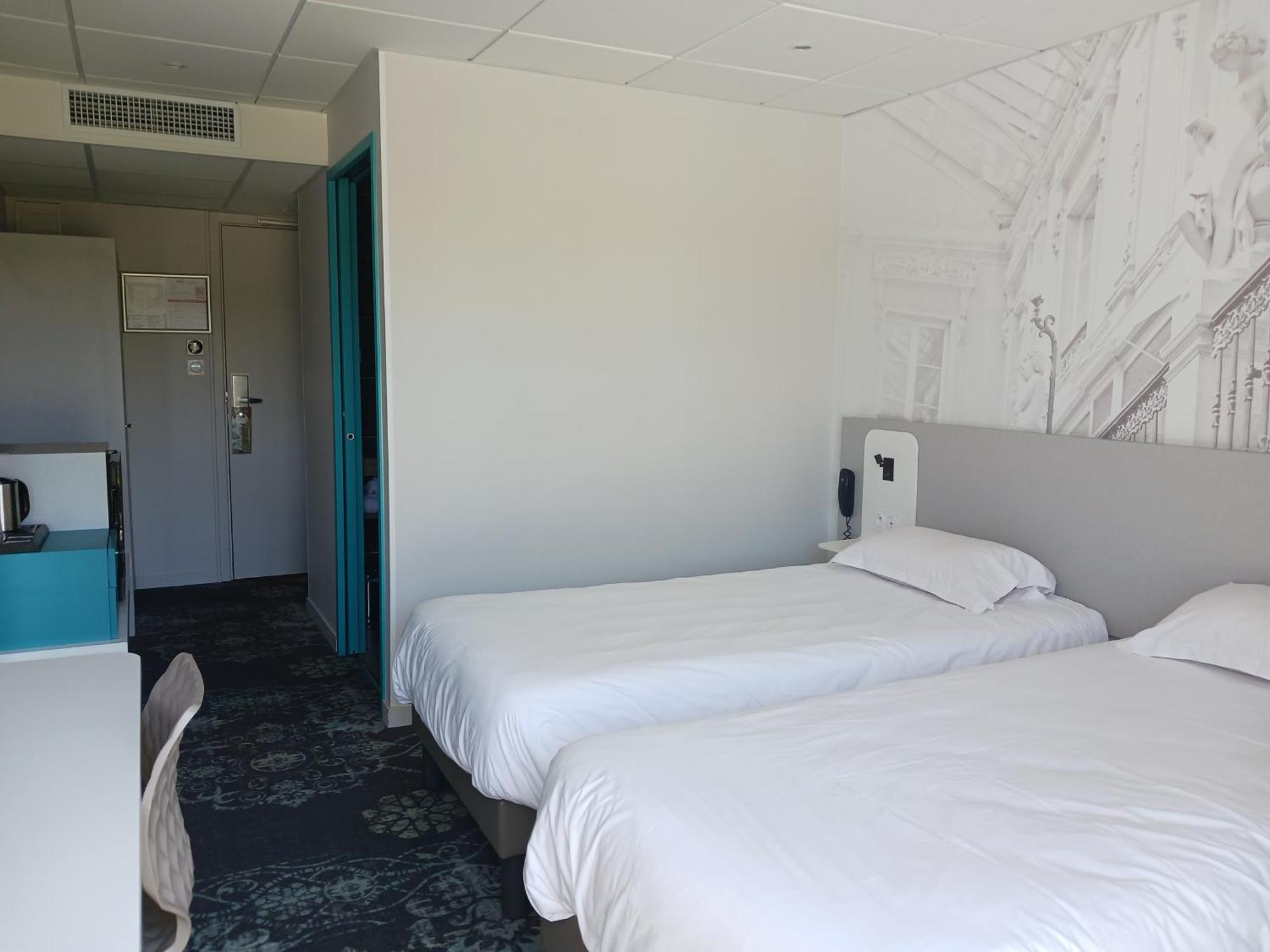 Brit Hotel Nantes Vigneux - L'Atlantel Bagian luar foto