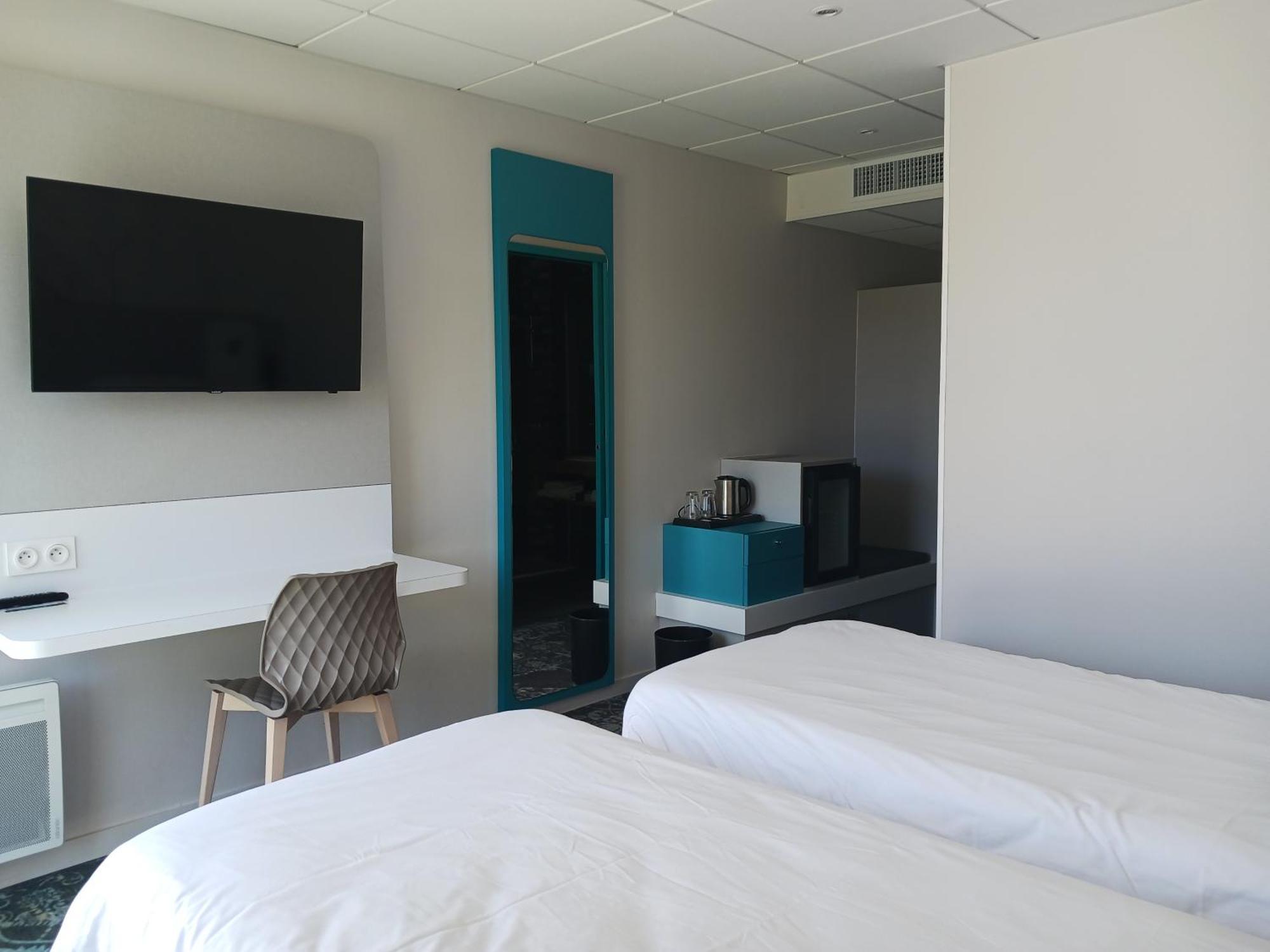Brit Hotel Nantes Vigneux - L'Atlantel Bagian luar foto
