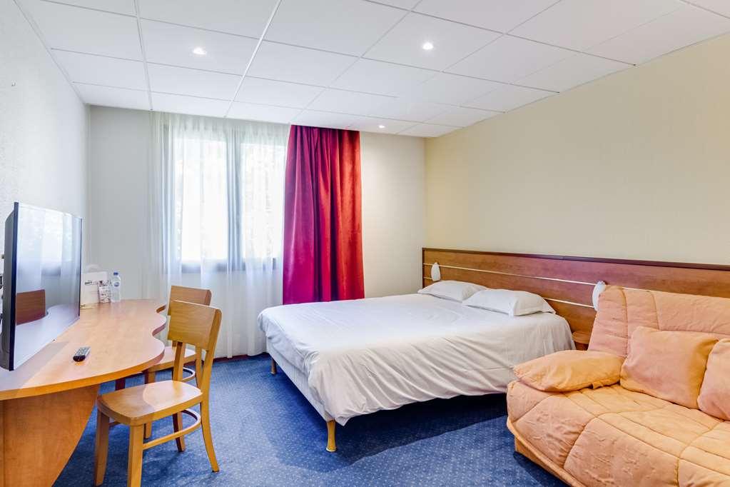 Brit Hotel Nantes Vigneux - L'Atlantel Ruang foto